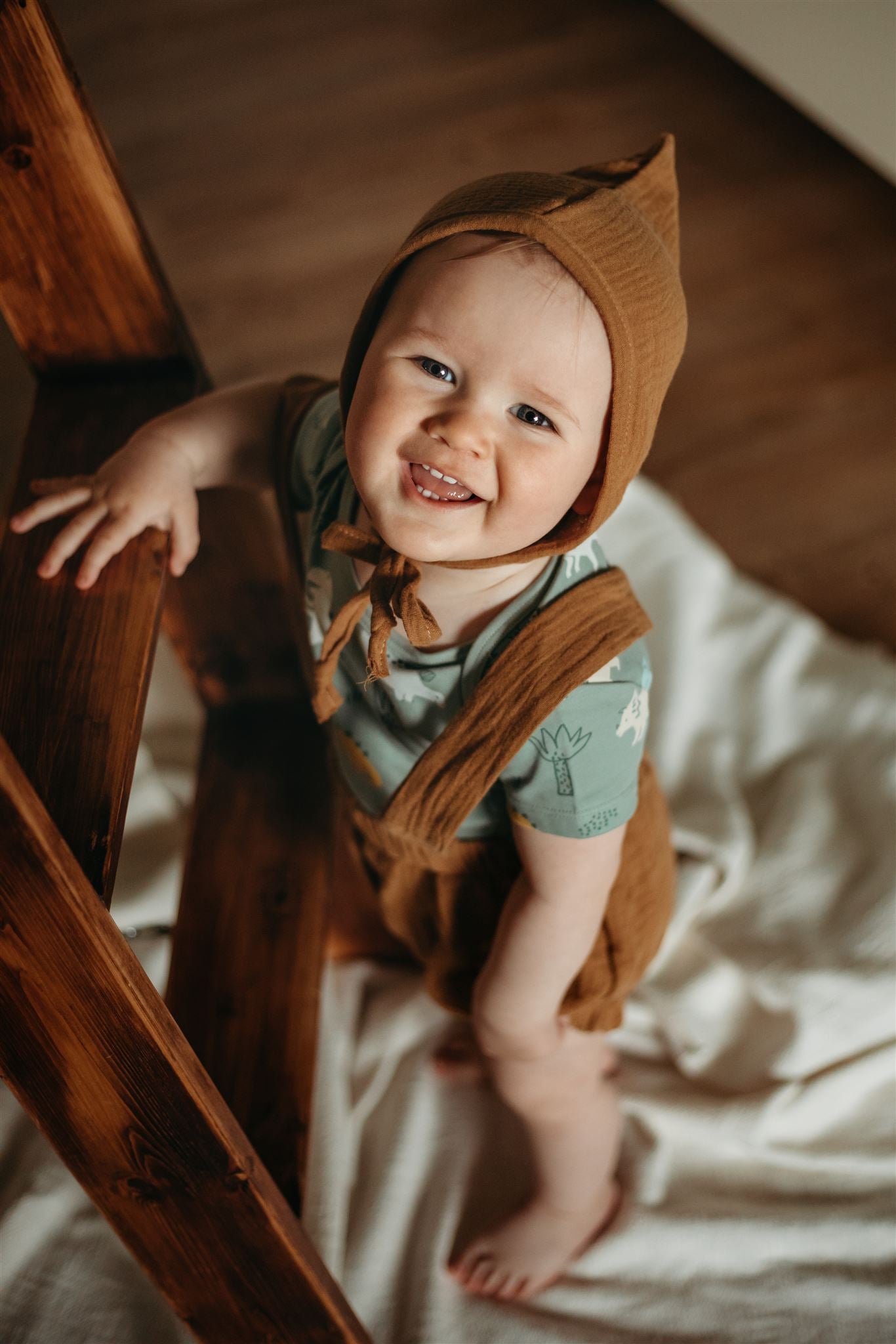 PDF střih na dětské šortky s laclem na knoflíčky "Joss"