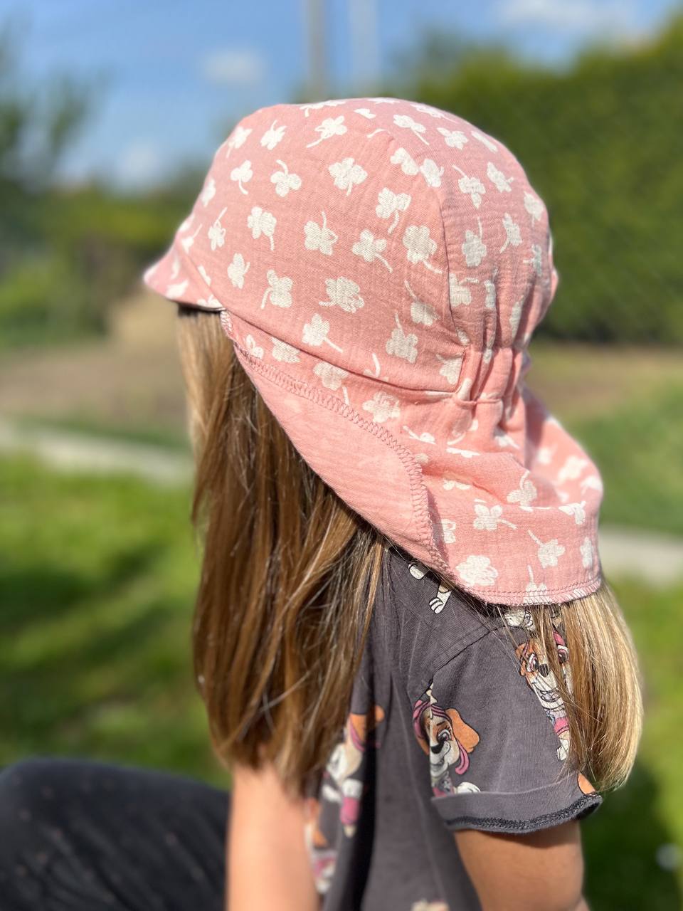 Dětská čepice s kšiltem a krytem krku proti slunci "Jacob" PDF střih