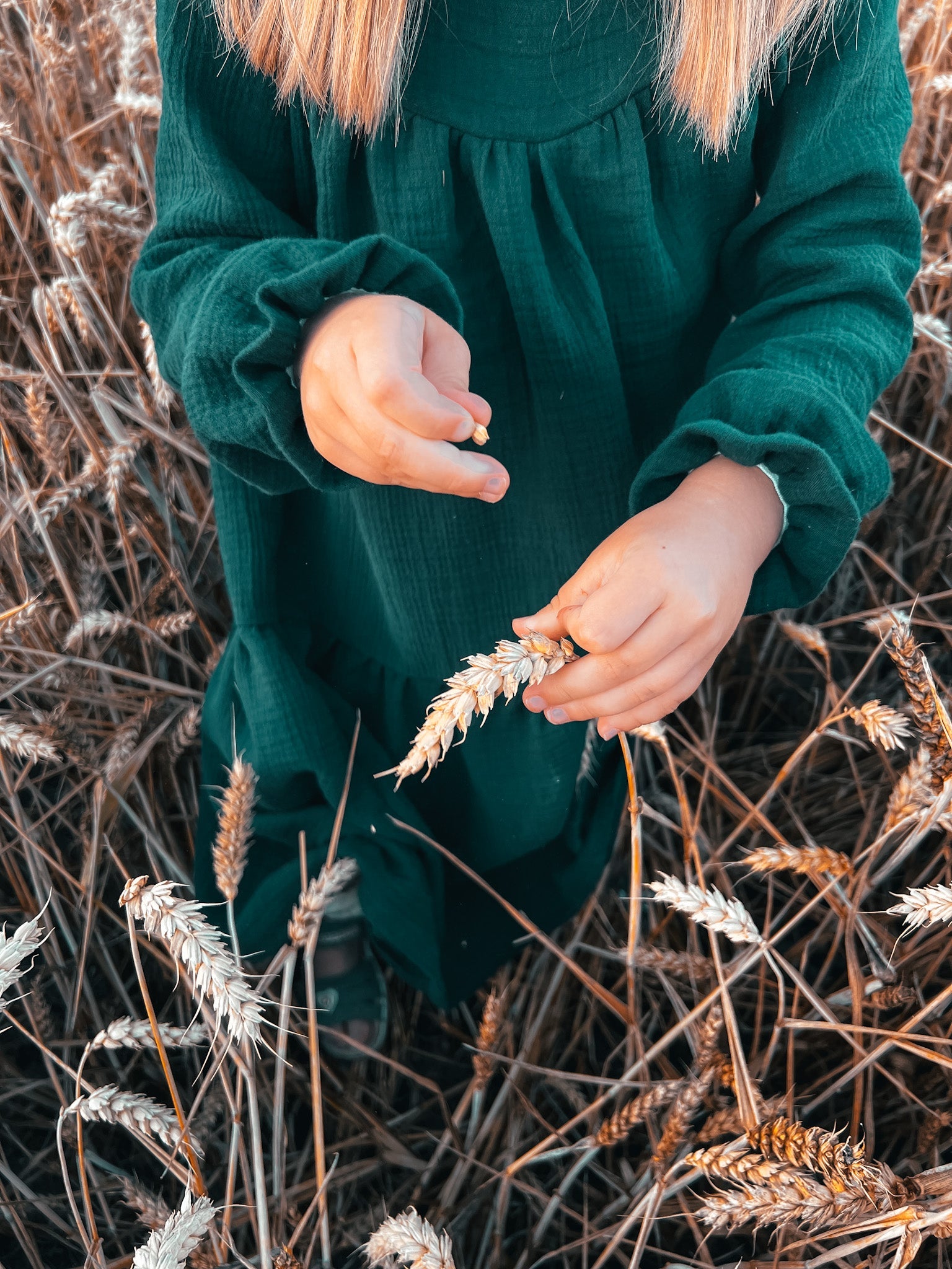 Střih na dětské mušelínové šaty "Romance" - 80 - 134 - Šibabi.cz