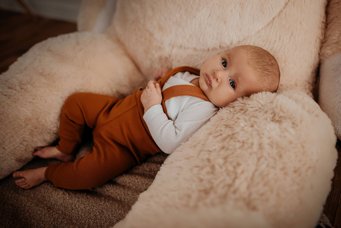 Papírový střih na dětské legíny s traky a vysokým pasem - 62 - 92