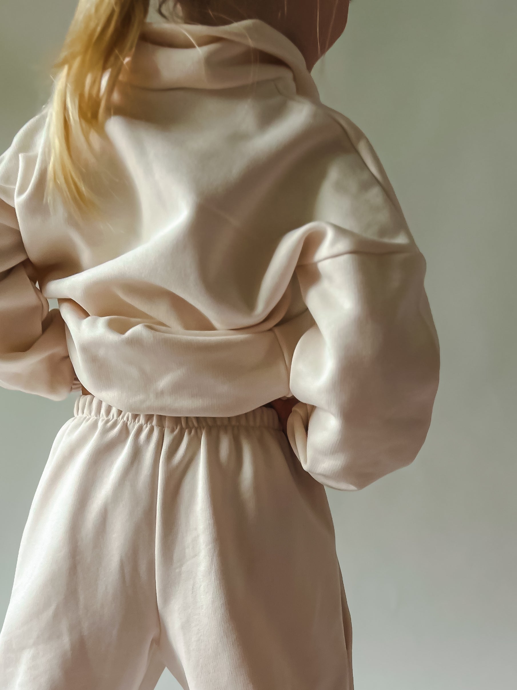 PDF střih na dětské oversized tepláky s kapsami "Play" 56 - 92