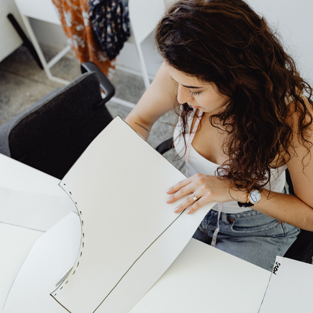 "Božena" - Online kurz kde se naučíš prodávat svoje šité výrobky