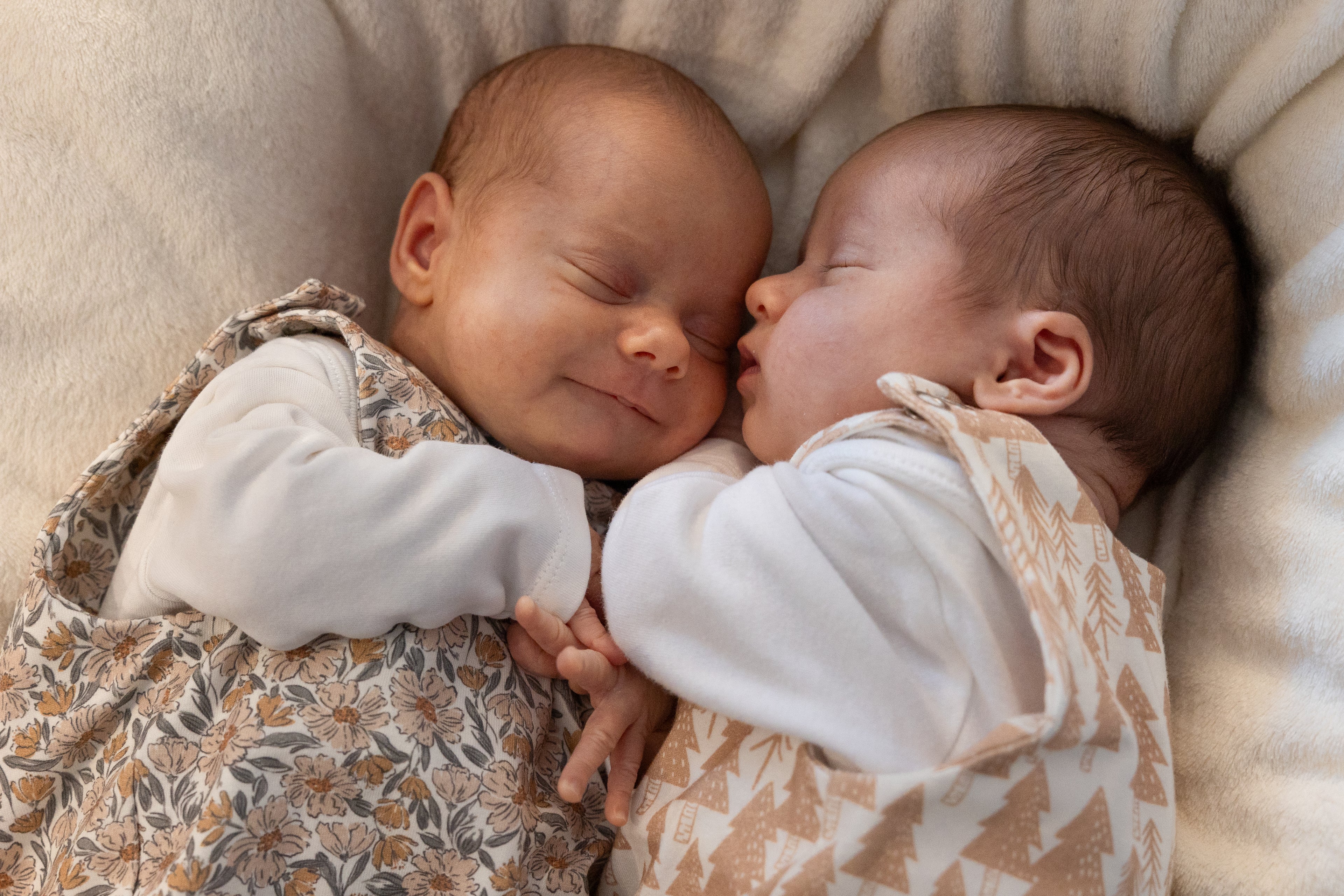 Dětské dupačky na druky s tlapičkami "Emily" 50 - 80 - PDF střih