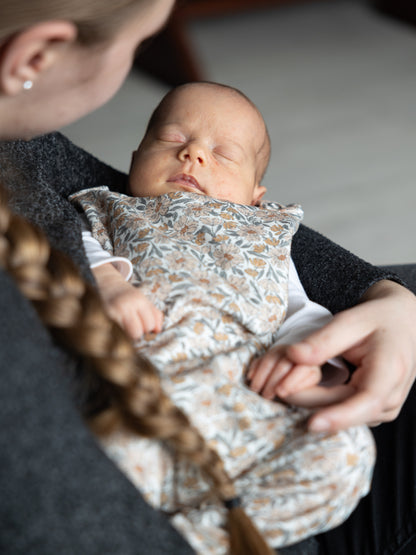 Dětské dupačky na druky s tlapičkami "Emily" 50 - 80 - PDF střih