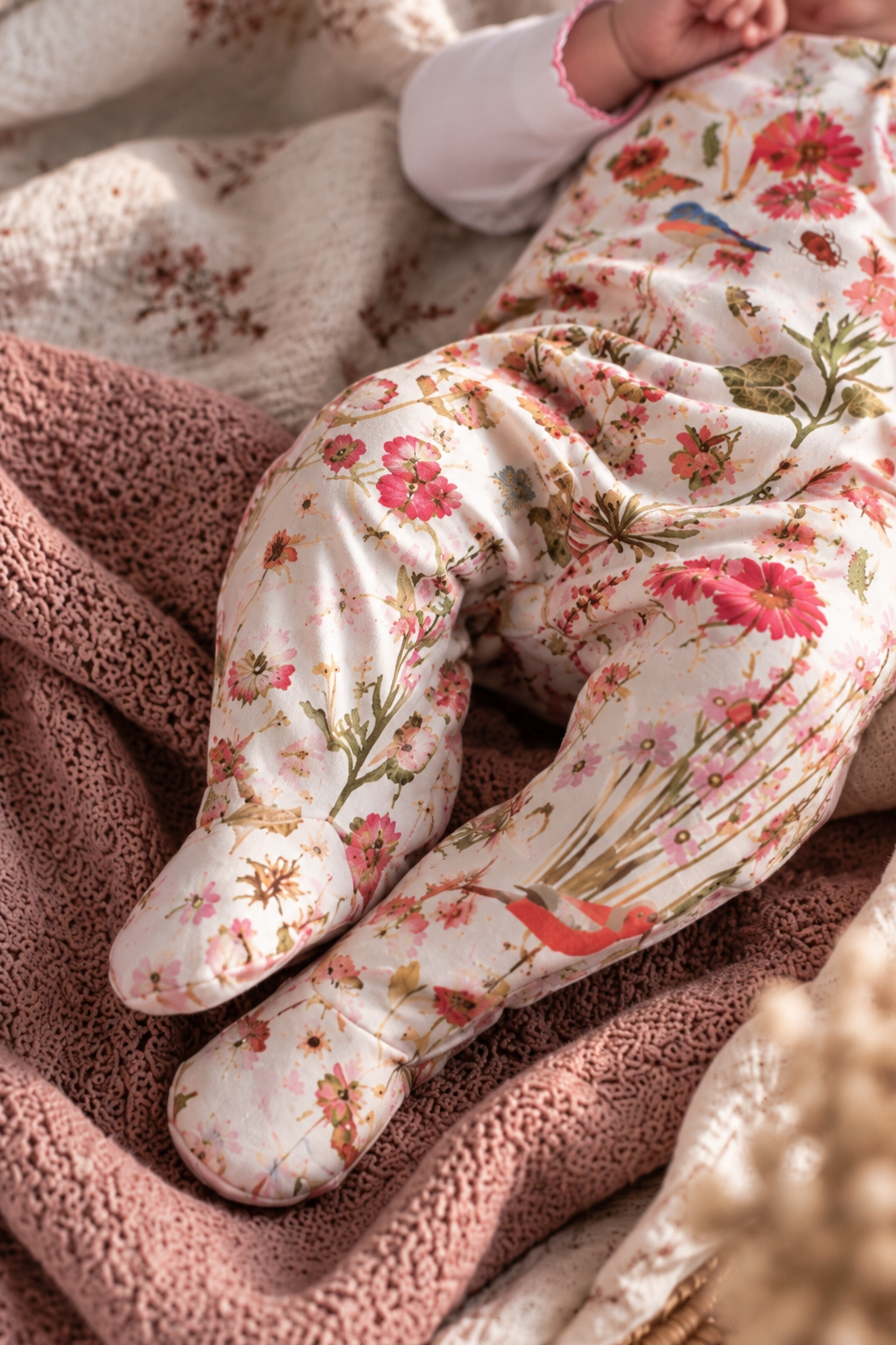 Střih na klasické dětské dupačky Emily vel. 50 - 80