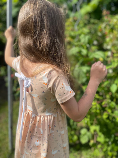 Šaty s odhalenými zády "Kara" 80 - 134- PDF střih