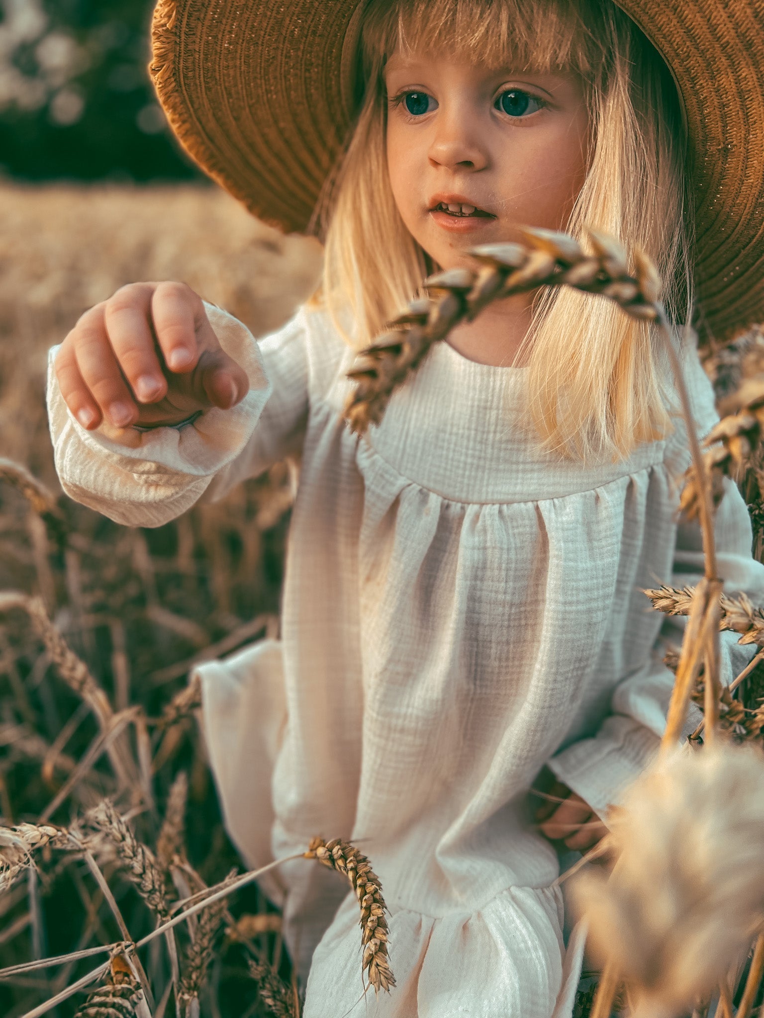 Střih na dětské mušelínové šaty "Romance" - 80 - 134 - Šibabi.cz